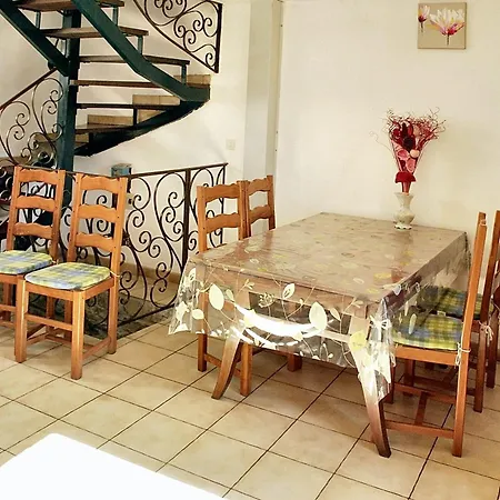 Prázdninový dům Maison Pittoresque A Avec Vue Sur La Montagne *